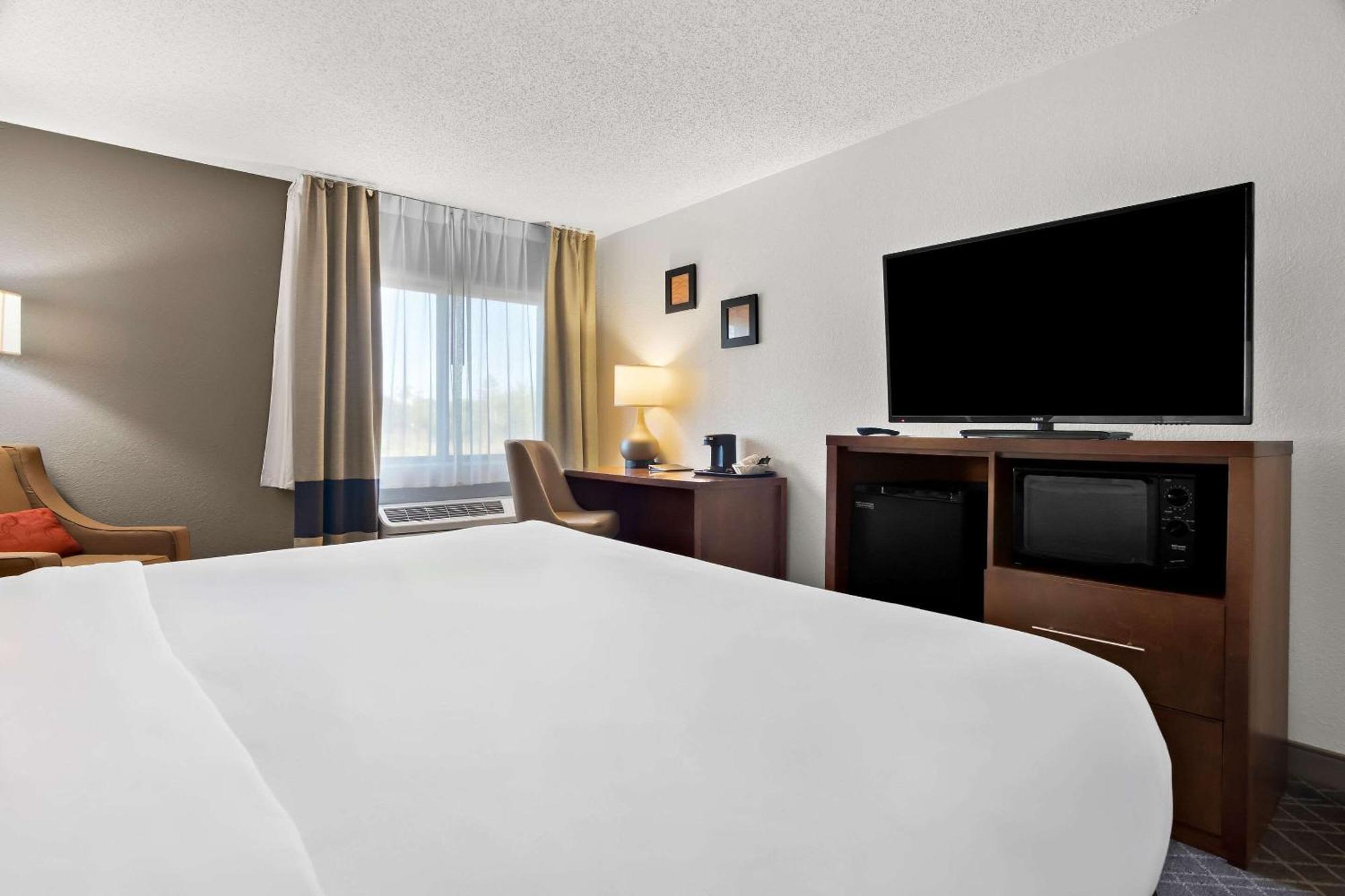 Comfort Inn Joliet West I-80 Exterior photo